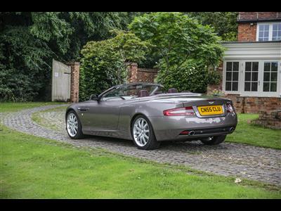 Aston Martin+DB9